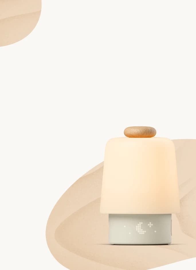 Hatch Baby Beechwood on a stylized background